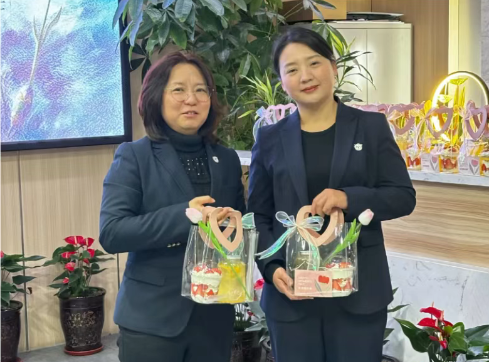 奮進(jìn)新征程 巾幗綻芳華|致敬每一位閃閃發(fā)光的【她】力量！